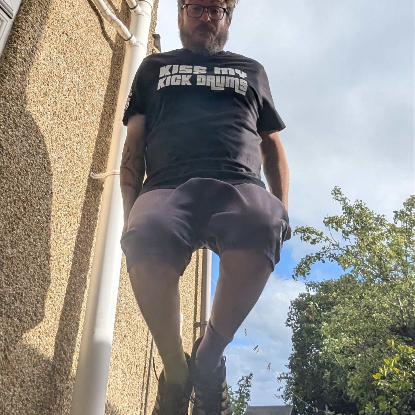KISS MY KICKDRUMS Memorial Tshirt